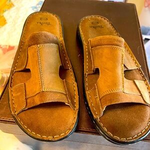 New Tiestra Men’s Brown Leather Sandal Size 42 Large